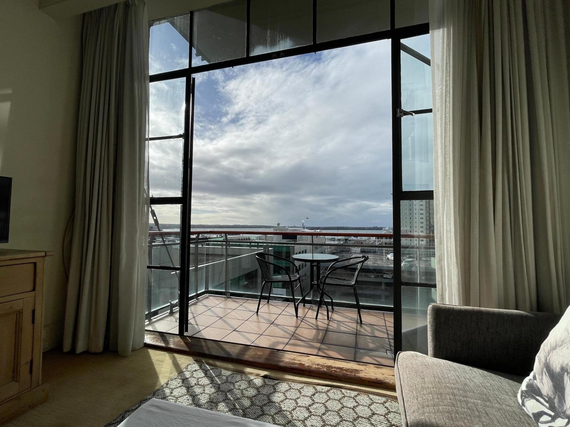 Sea View Heritage Apartment With Balcony Auckland Eksteriør bilde